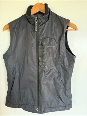 Marmot Women’s Black Insulated Vest with Chest Zip Pocket